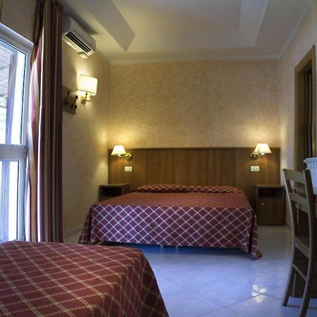 Hotel Salaria Rome Extérieur photo